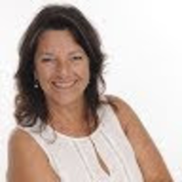 Meet your Posher, Karen - Picture 1 of 1